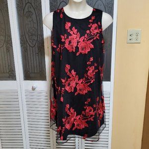 ROX & ALI Ladies Beautiful Embroidered Floral Dress